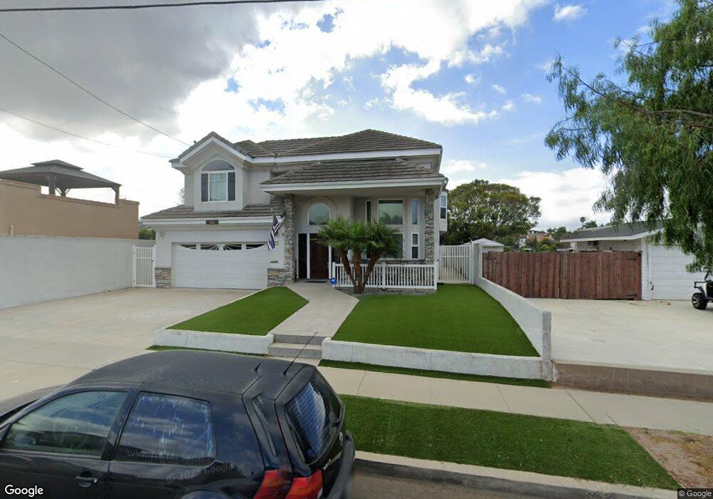 418 W Maple Ave, El Segundo, CA 90245 - photo 1