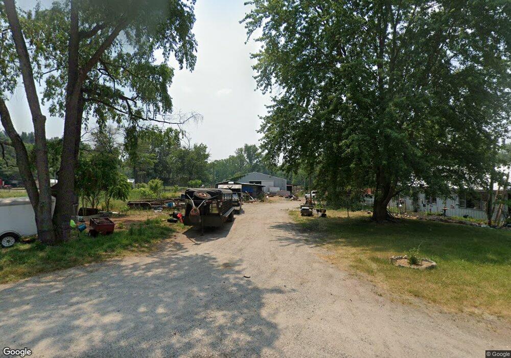 10507 E Iroquois Rd, Walkerton, IN 46574 - photo 1