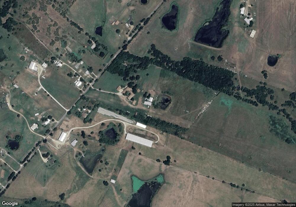 920 Walker Creek Rd, Ennis, TX 75119 - photo 1