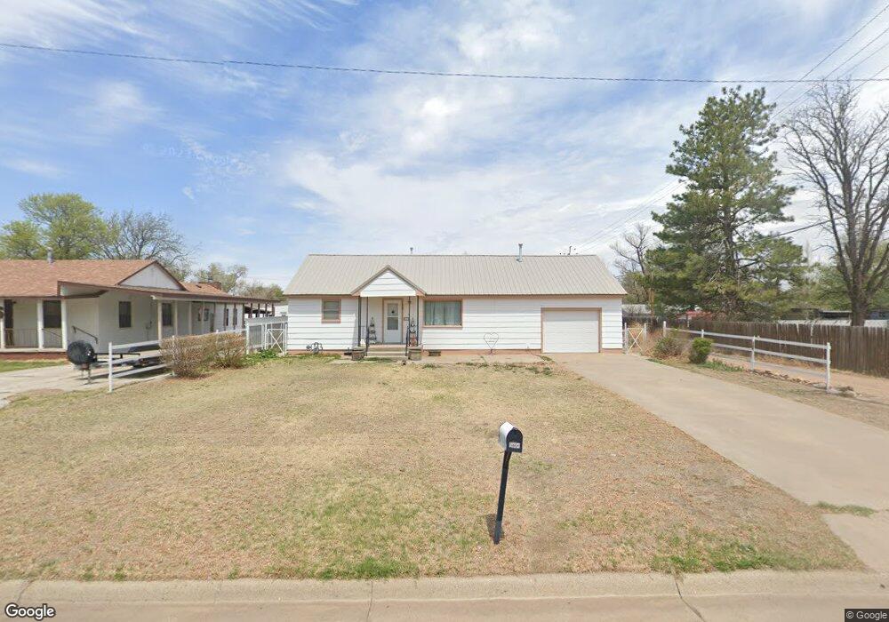 508 W 9th St, Hugoton, KS 67951 - photo 1