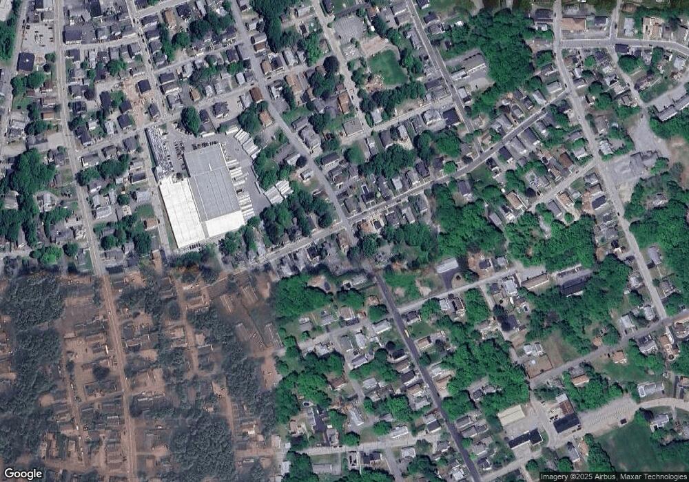 25 Elm St, Webster, MA 01570 - photo 1