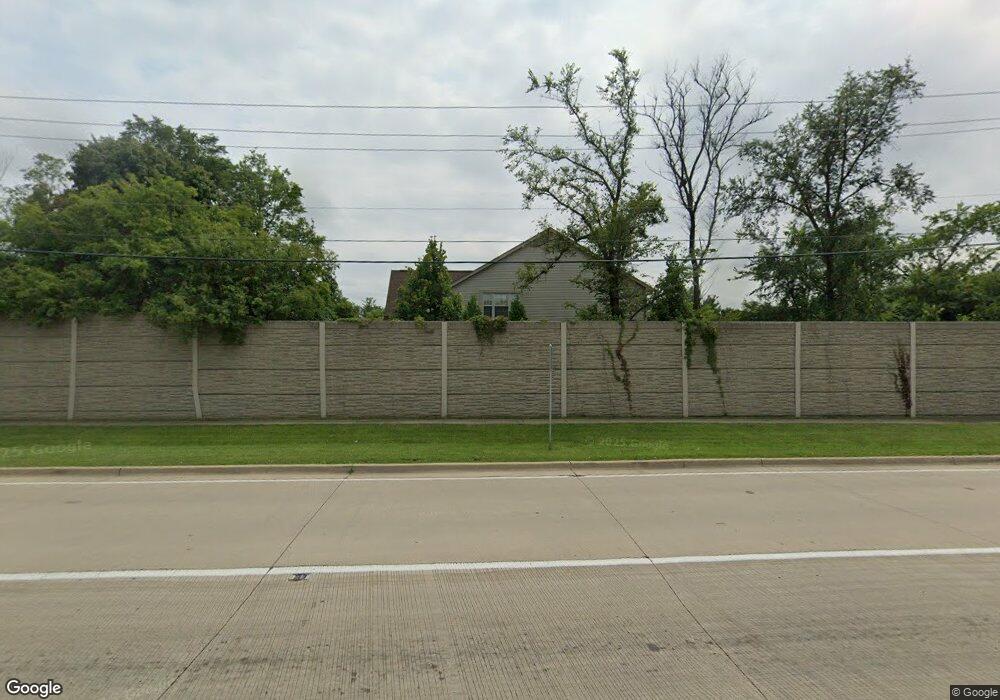 2816 Meadowview Ct, Glenview, IL 60026 - photo 1