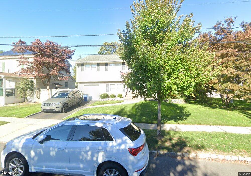 385 Ridgeview Ave, Scotch Plains, NJ 07076 - photo 1