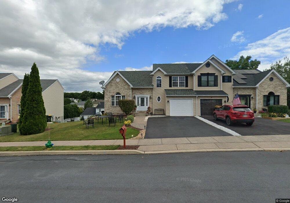 2157 Juniper Dr, Coplay, PA 18037 - photo 1