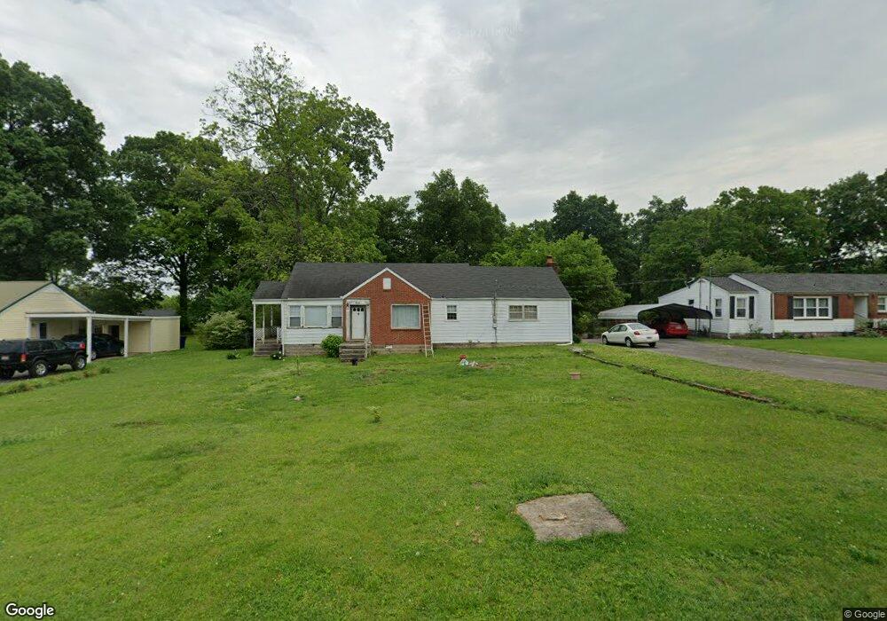 209 Forest Ave, Shelbyville, TN 37160 - photo 1