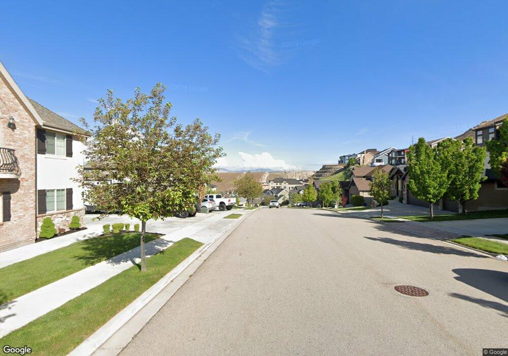 5268 N Grey Hawk Dr, Lehi, UT 84043 - photo 1