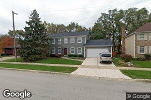1528 77th St, Naperville, IL 60565