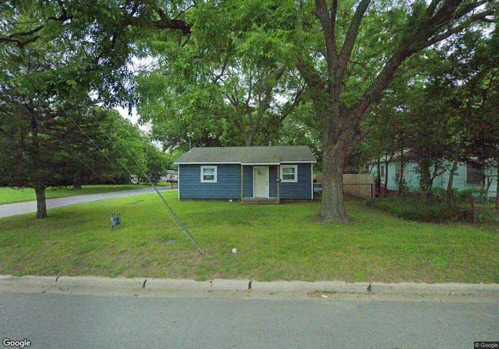 1120 A St NE, Ardmore, OK 73401 - photo 1