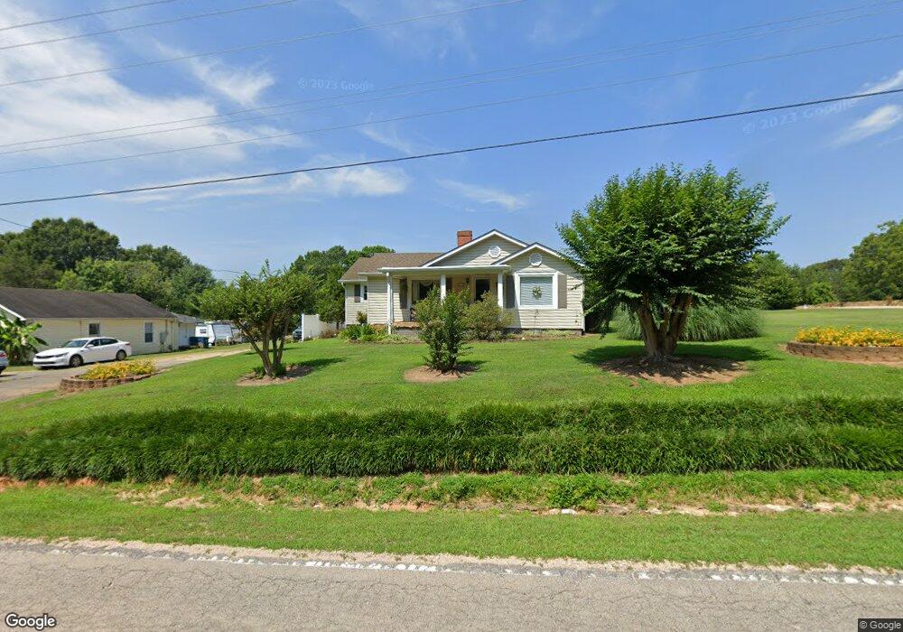 4759 Rainbow Dr, Kannapolis, NC 28081 - photo 1