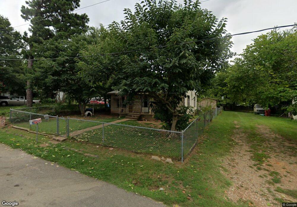 316 N J St, Hugo, OK 74743 - photo 1