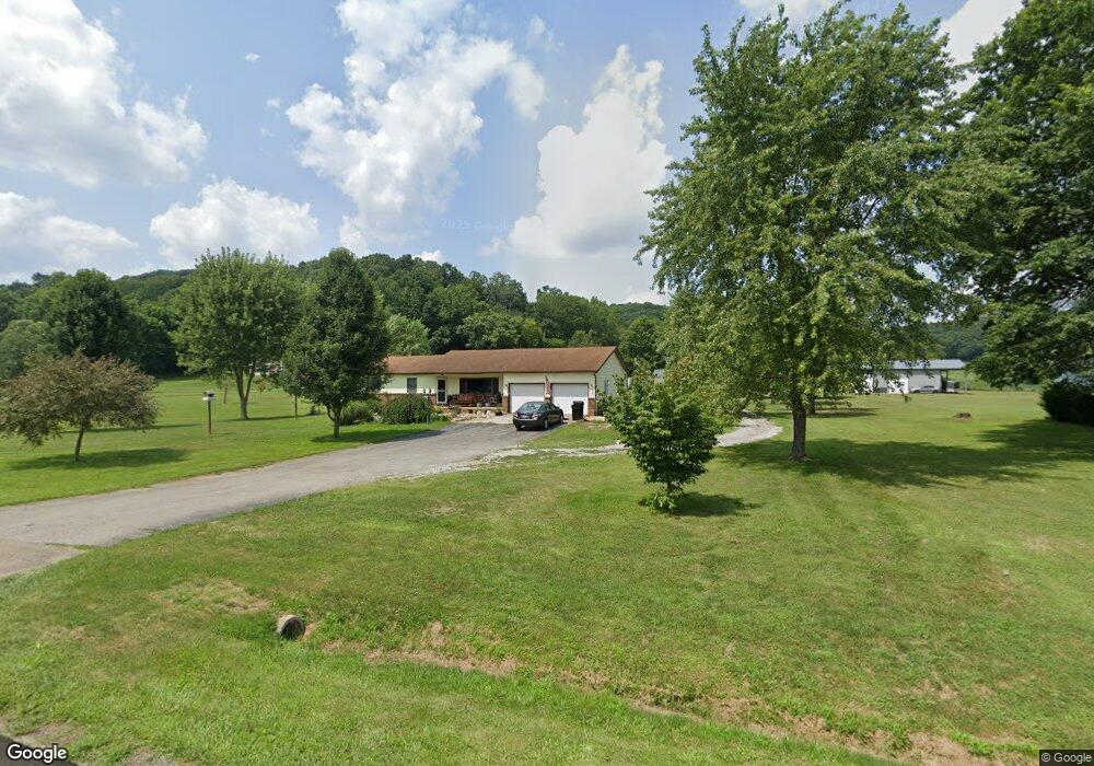 2100 Blue Valley Rd SE, Lancaster, OH 43130 - photo 1