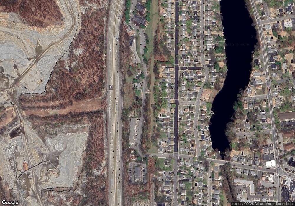 202 Federal Hill Rd, Pompton Lakes, NJ 07442 - photo 1