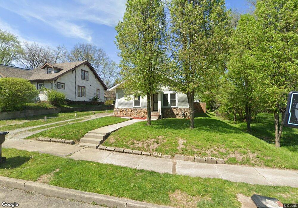 1404 W 13th St, Anderson, IN 46016 - photo 1