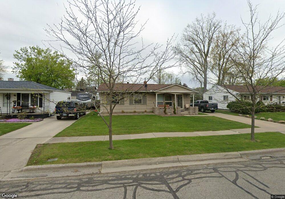 113 Canterbury St, Adrian, MI 49221 - photo 1
