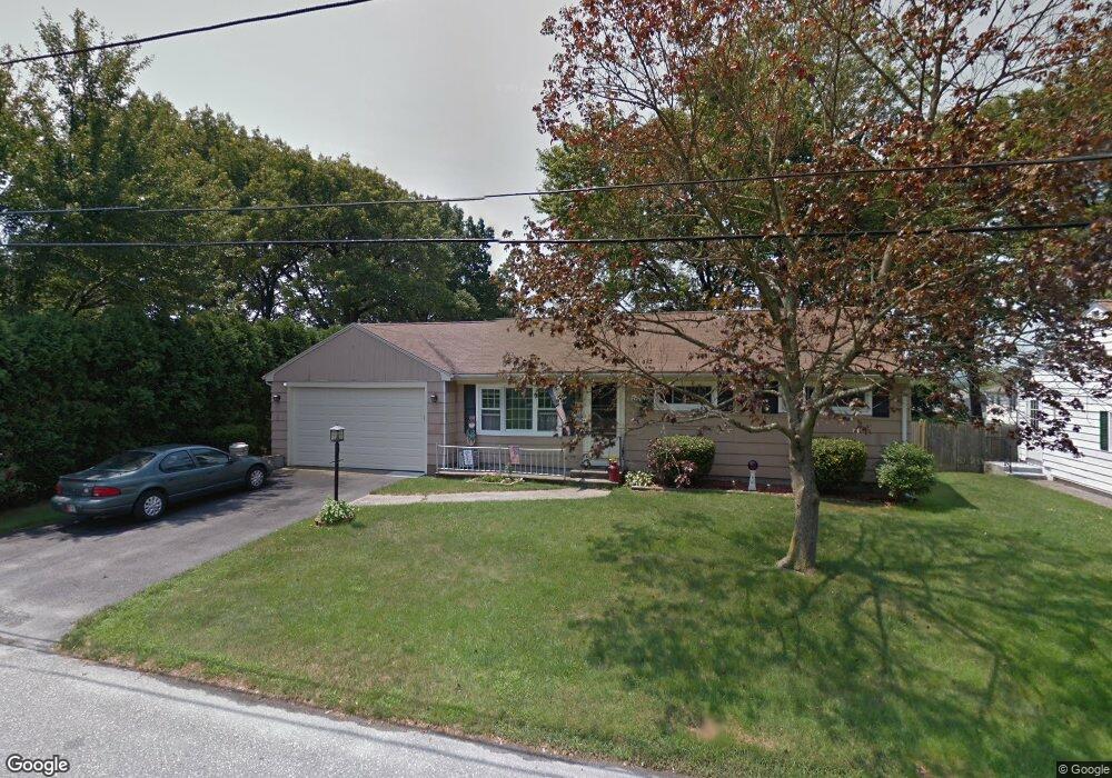 90 Duchess Rd, Cumberland, RI 02864 - photo 1