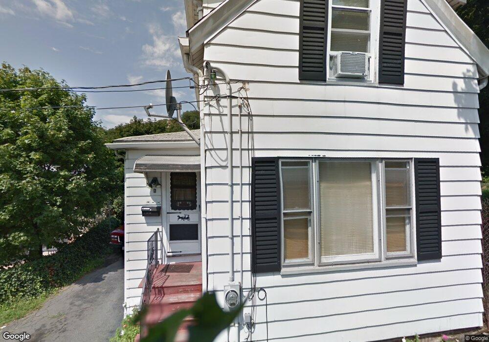 8 Philbrick Ct, Lynn, MA 01905 - photo 1