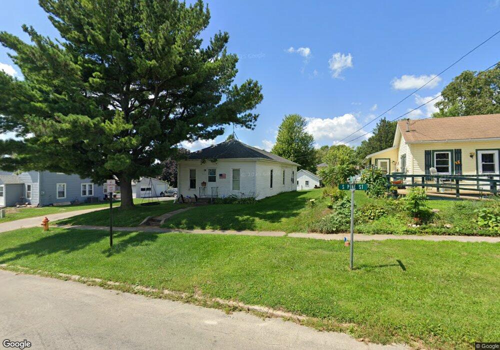 314 S Pine St, West Union, IA 52175 - photo 1