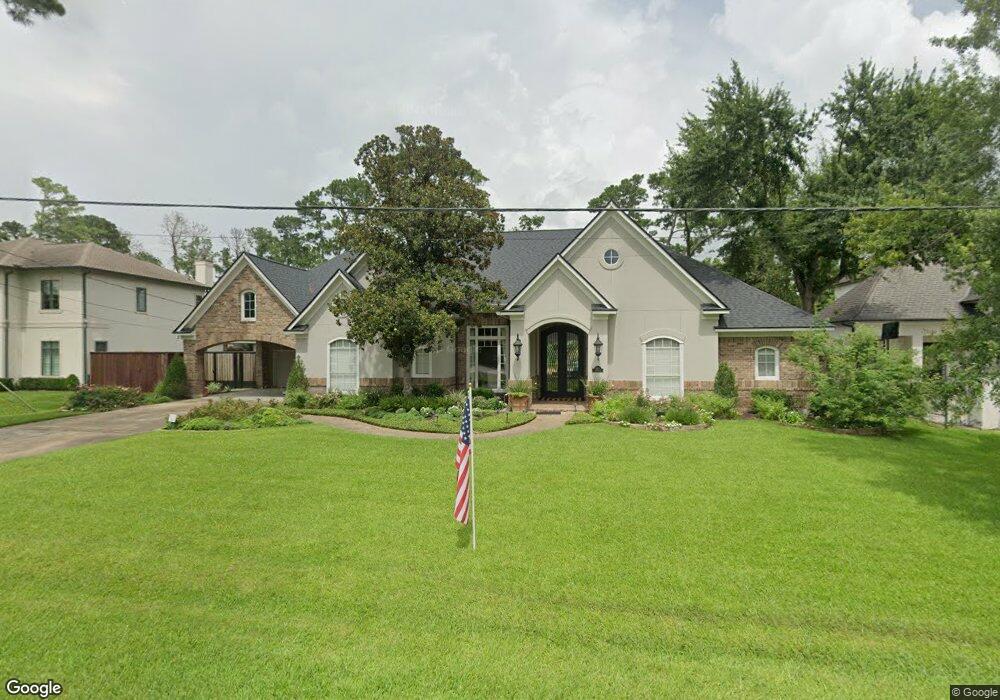 1304 Danbury Rd, Houston, TX 77055 - photo 1