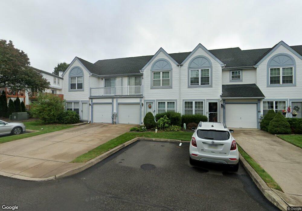 4901 Congress Ct, North Wales, PA 19454 - photo 1