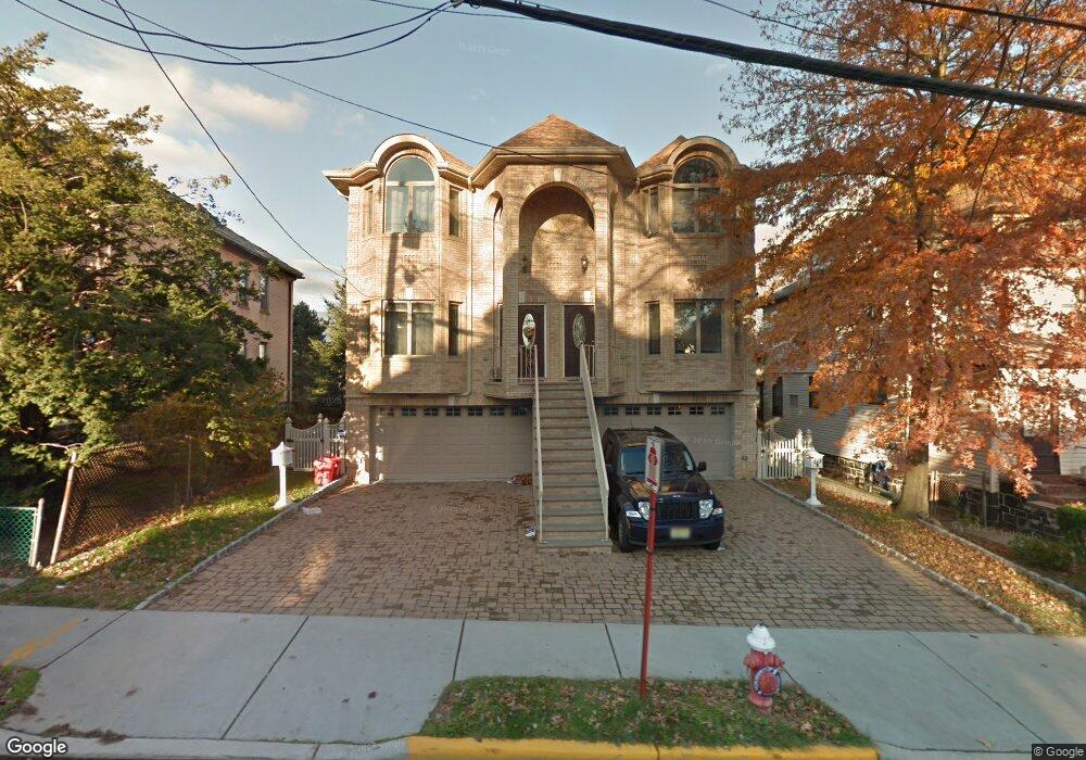 277 Knox Ave, Cliffside Park, NJ 07010 - photo 1