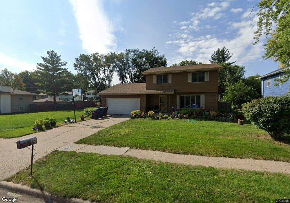 3322 Valdez Dr, Des Moines, IA 50310 - photo 1