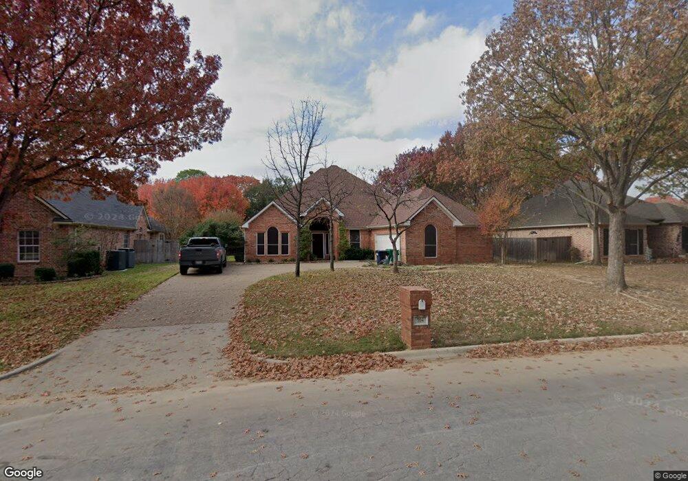 704 Ticonderoga Dr, Denton, TX 76205 - photo 1