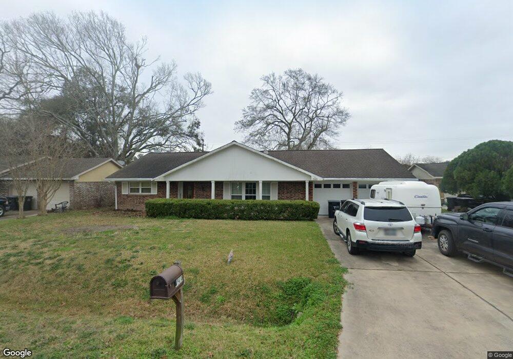 1509 Alta Vista Dr, Alvin, TX 77511 - photo 1