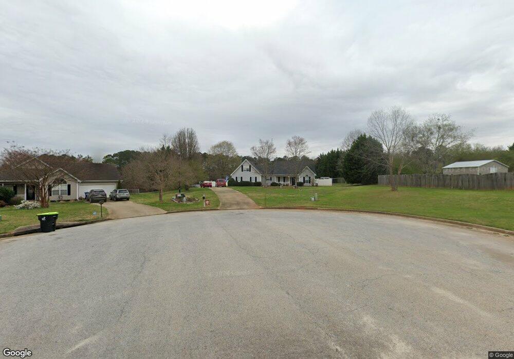 910 Cove Place, Locust Grove, GA 30248 - photo 1