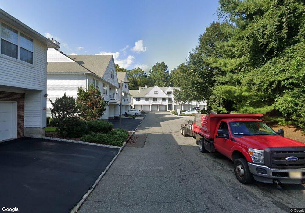 9.4 Vernon Ct, Waldwick, NJ 07463 - photo 1