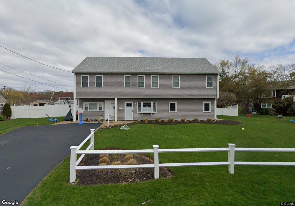 38 Brookfield Cir, Framingham, MA 01701 - photo 1