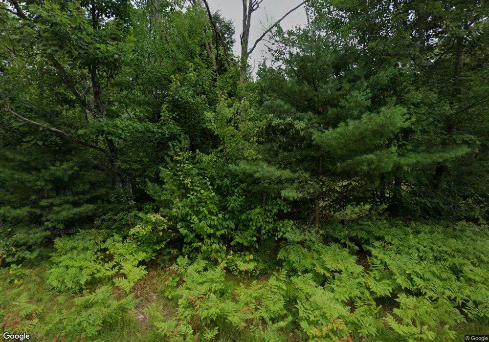 33 Forbes Dr, North Conway, NH 03860 - photo 1