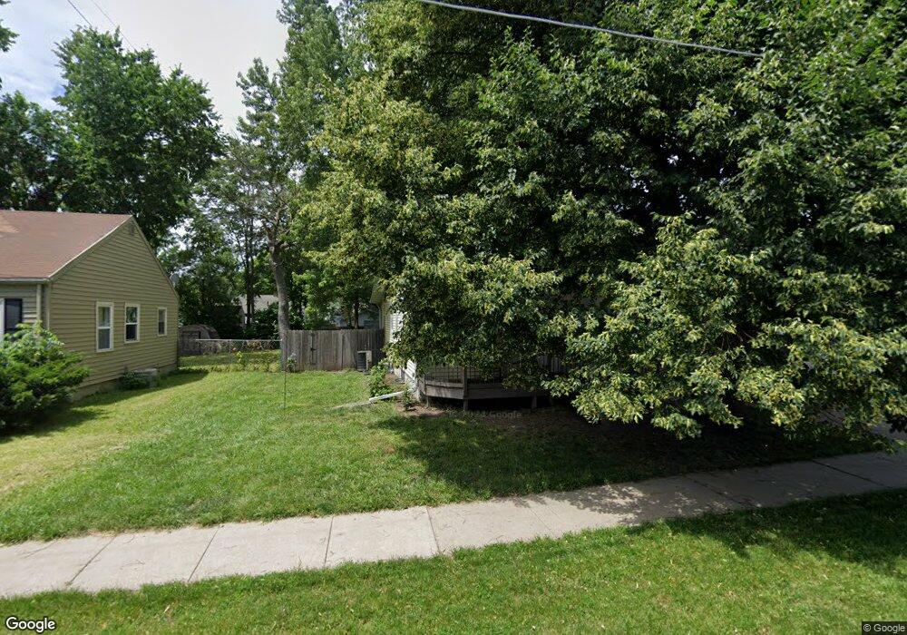 914 E 28th Ct, Des Moines, IA 50317 - photo 1