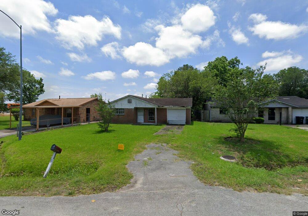 7522 Miley St, Houston, TX 77028 - photo 1