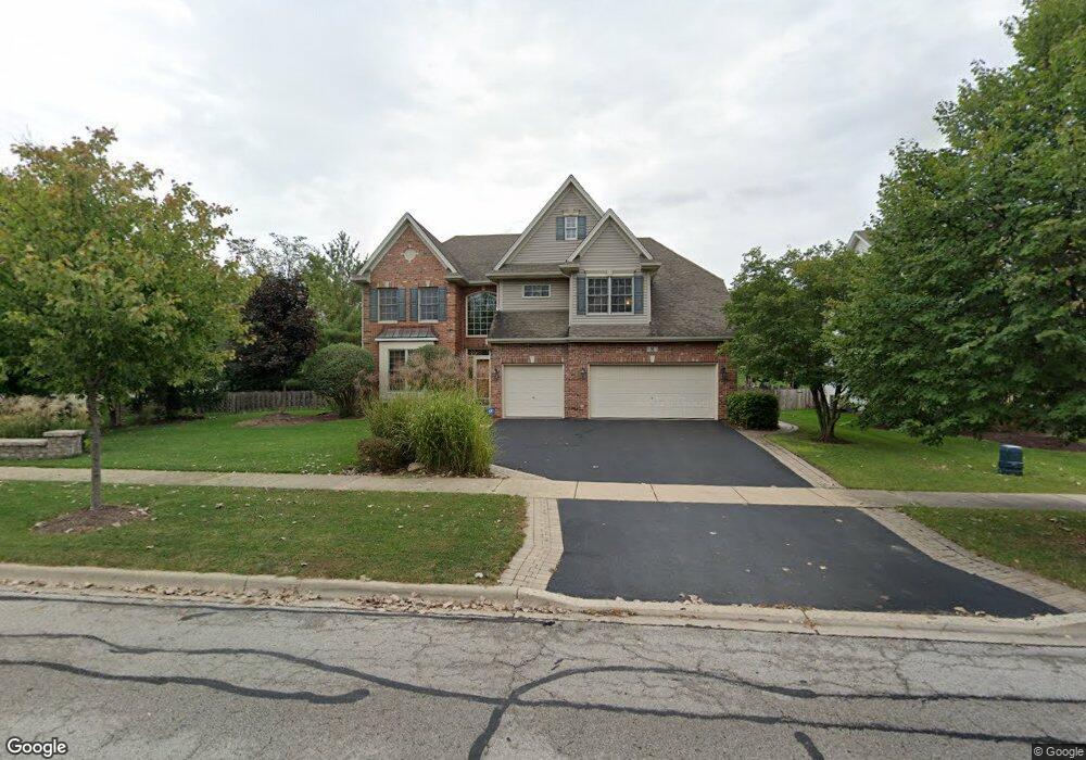 8 Johnson Woods Dr, Batavia, IL 60510 - photo 1