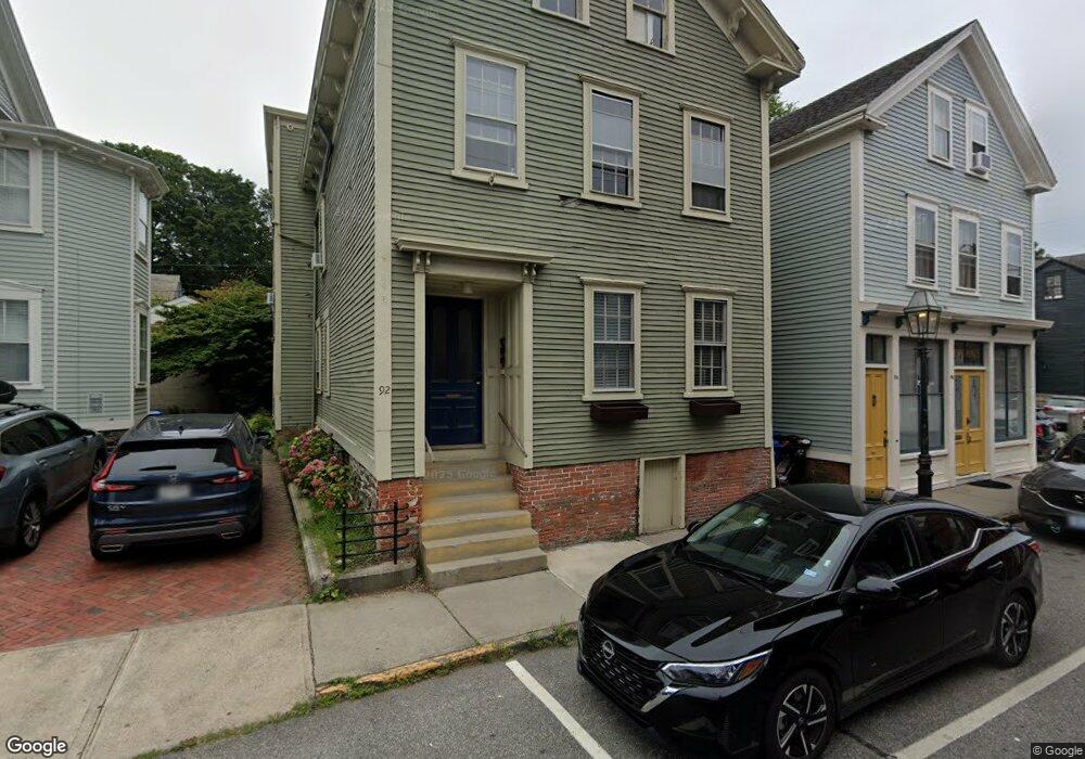 92 Spring St unit 1, Newport, RI 02840 - photo 1