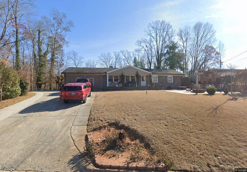 619 Honeysuckle Rd, Gainesville, GA 30501 - photo 1