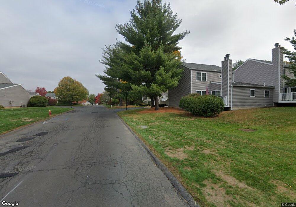 2 Tanglewood Ct, Bloomfield, CT 06002 - photo 1