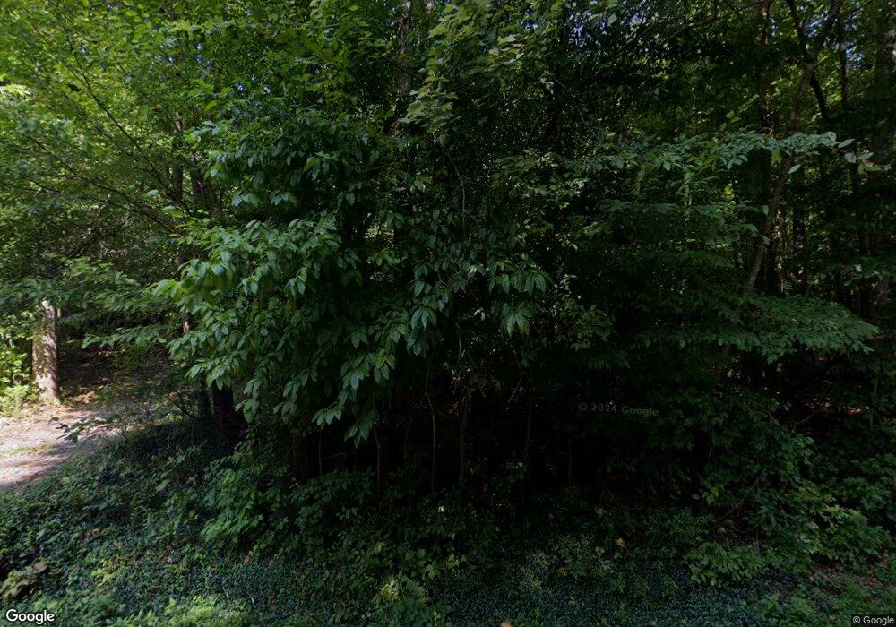 6553 Lake View Dr, Gloucester, VA 23061 - photo 1