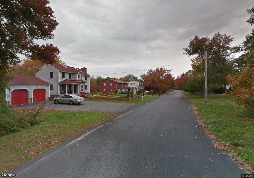 124 Spruce Rd, Swansea, MA 02777 - photo 1