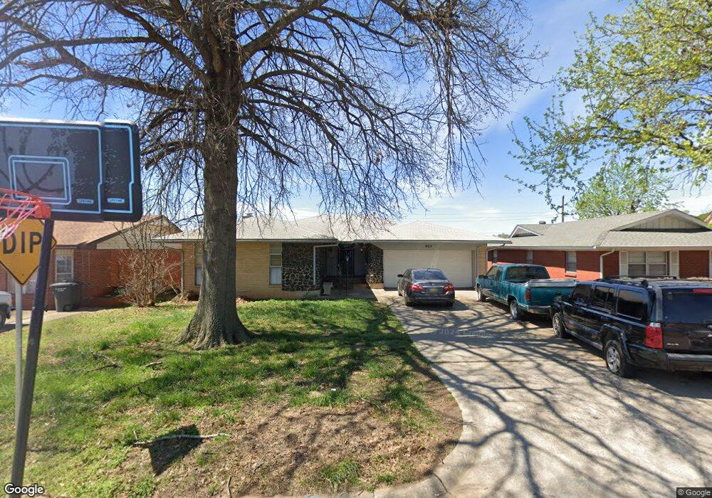 605 Leslie Dr, Oklahoma City, OK 73115 - photo 1