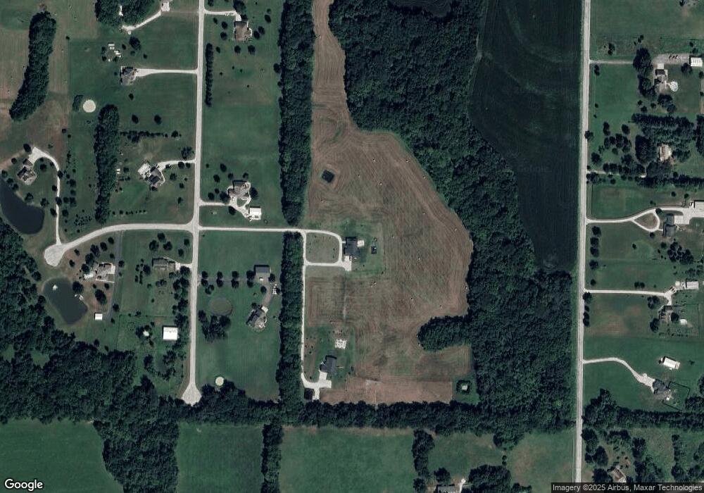 19723 S Sunshine Ln, Peculiar, MO 64078 - photo 1