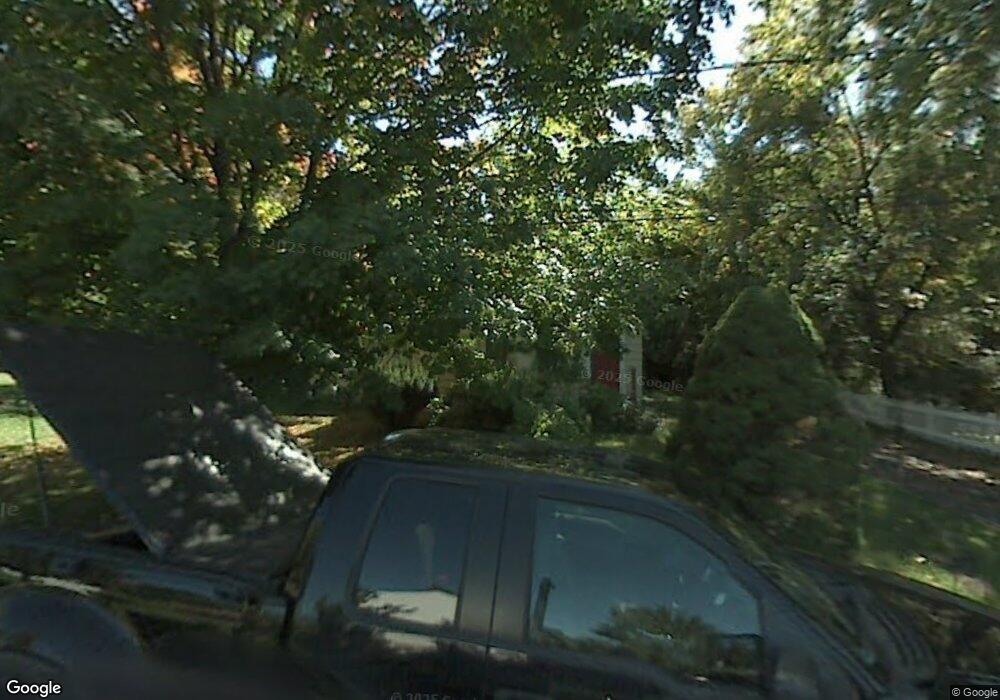 8 Wanzer Ave, Rensselaer, NY 12144 - photo 1