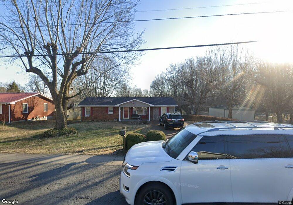 301 S Russell St, Portland, TN 37148 - photo 1