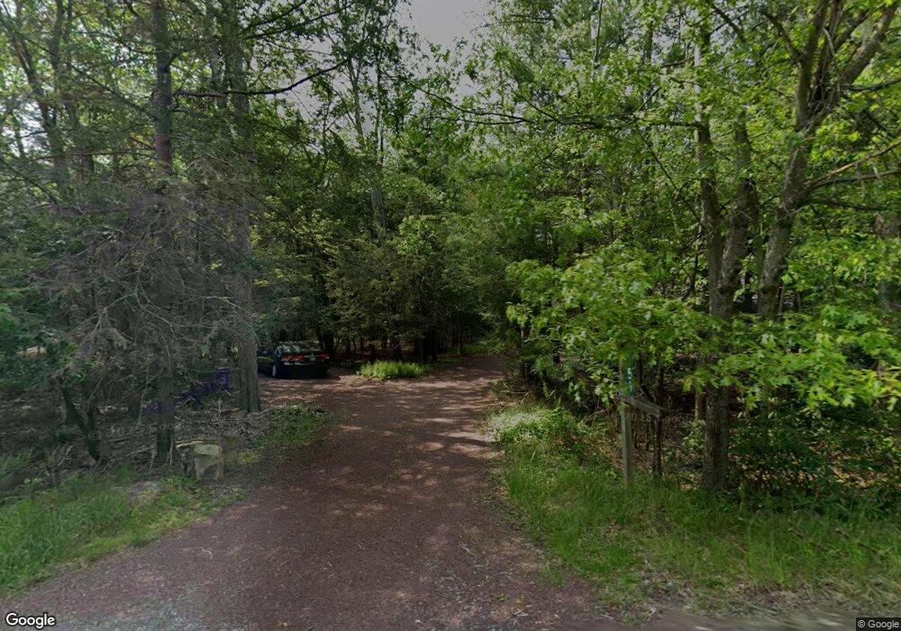 9 Tanglewood Dr, Pocono Pines, PA 18350 - photo 1