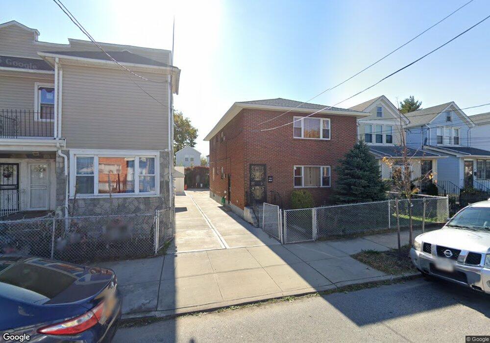 17142 103rd Rd, Jamaica, NY 11433 - photo 1