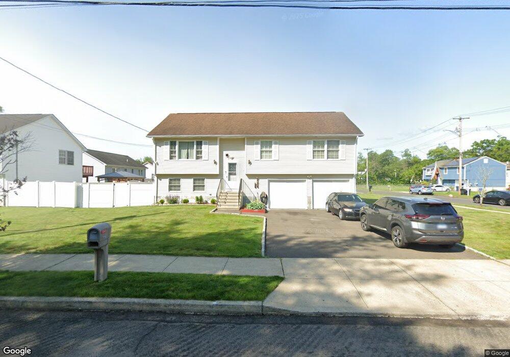 112 Dix St, West Haven, CT 06516 - photo 1