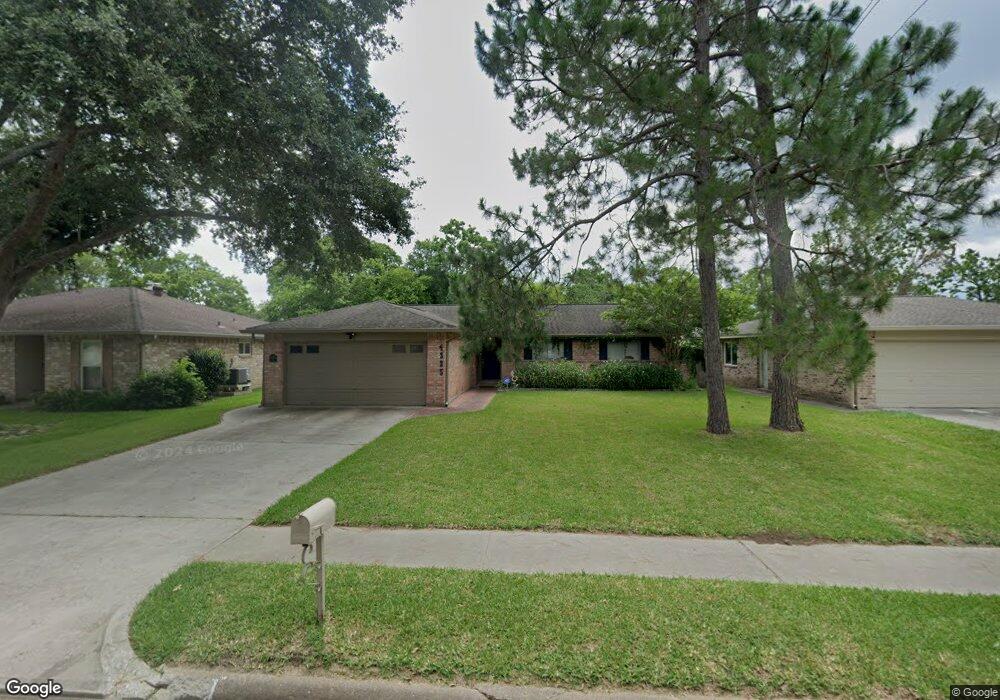 4335 Saffron Ln, Friendswood, TX 77546 - photo 1