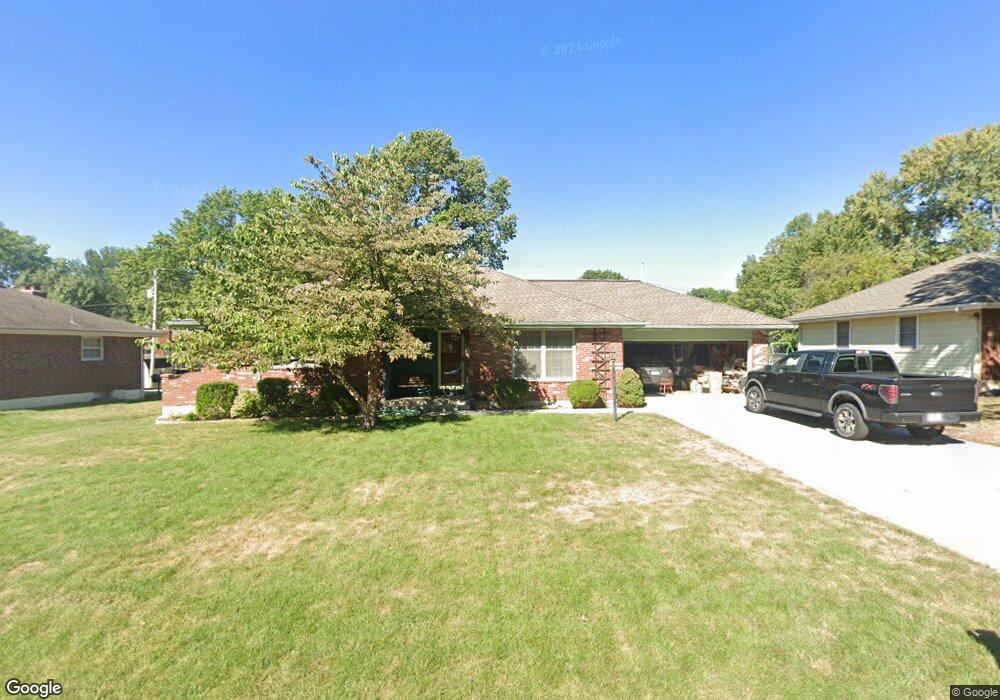 803 NW 11th St, Blue Springs, MO 64015 - photo 1