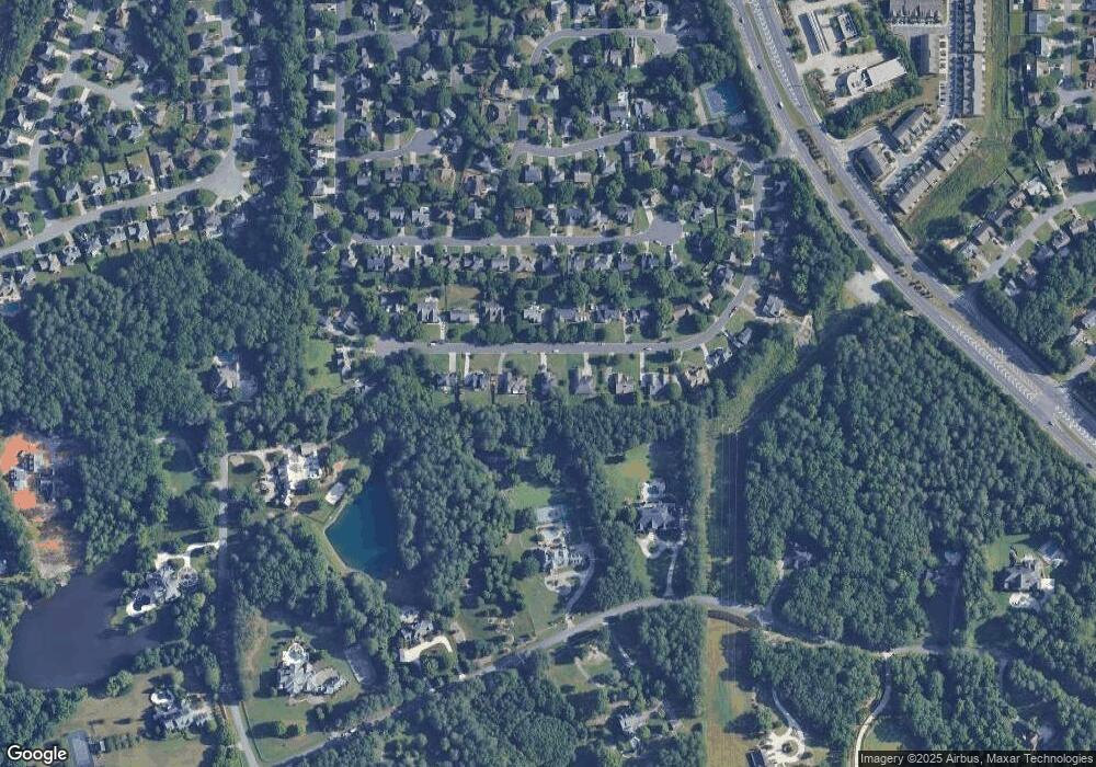 10455 Windsor Park Dr unit 16, Alpharetta, GA 30022 - photo 1