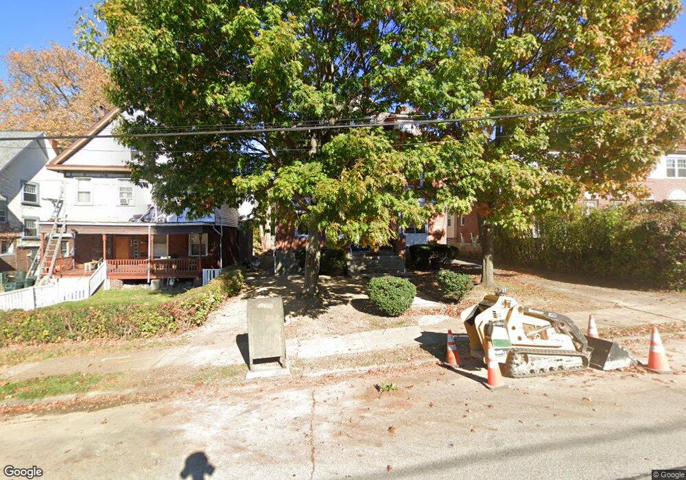 5863 Hobart St, Pittsburgh, PA 15217 - photo 1